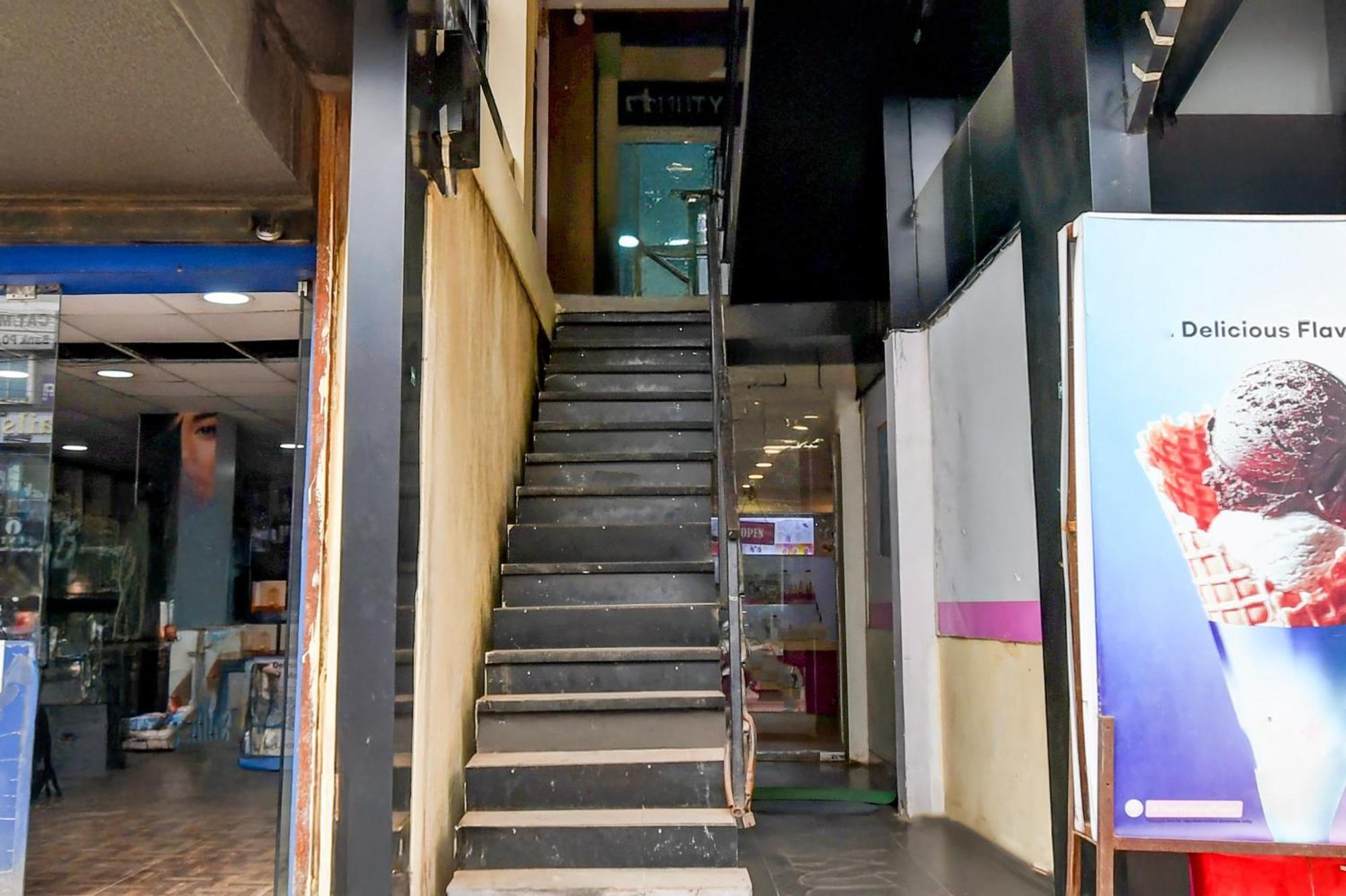 Super Hotel O Pra Guest House Bhubaneswar Exterior foto